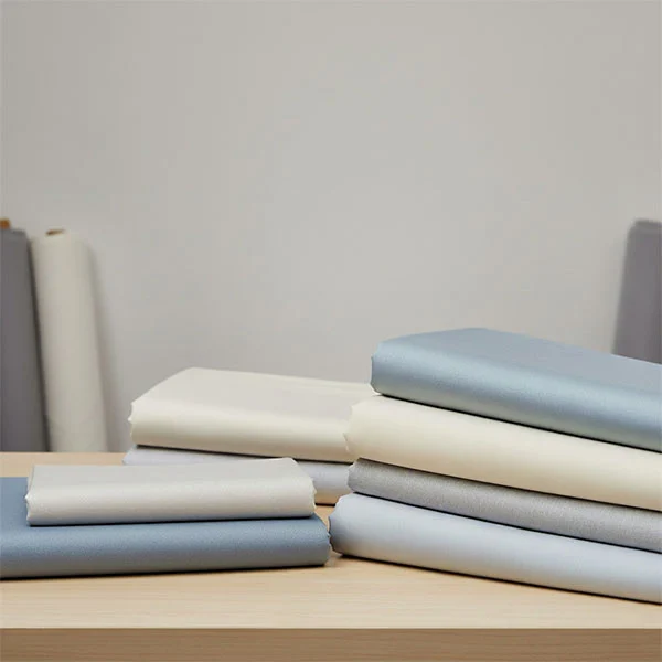 Ткань из смеси полиэстера и ацетата