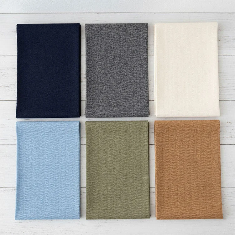 Ткань Оксфорд с узором «елочка» из полиэстера Ткань Оксфорд с узором «елочка» из полиэстера